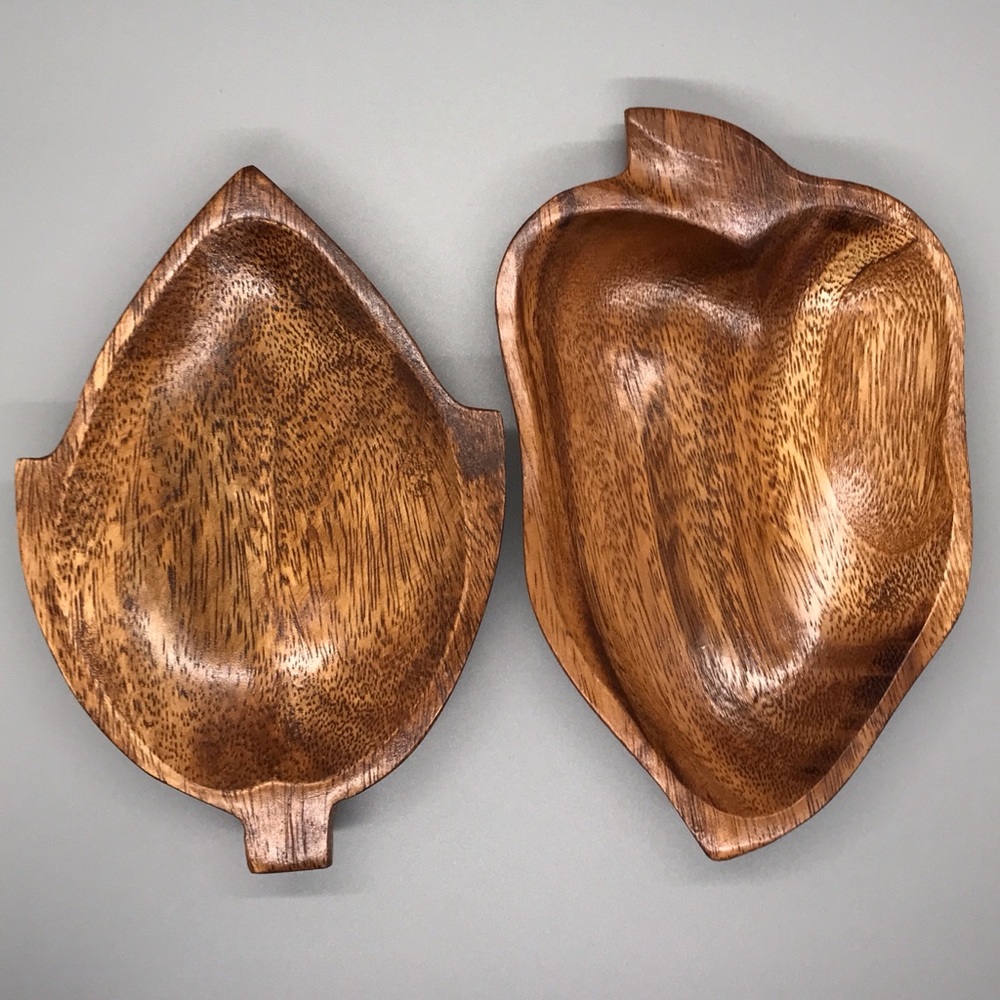 Lot of Two Gorgeous Vintage Monkeypod Wood Bowls